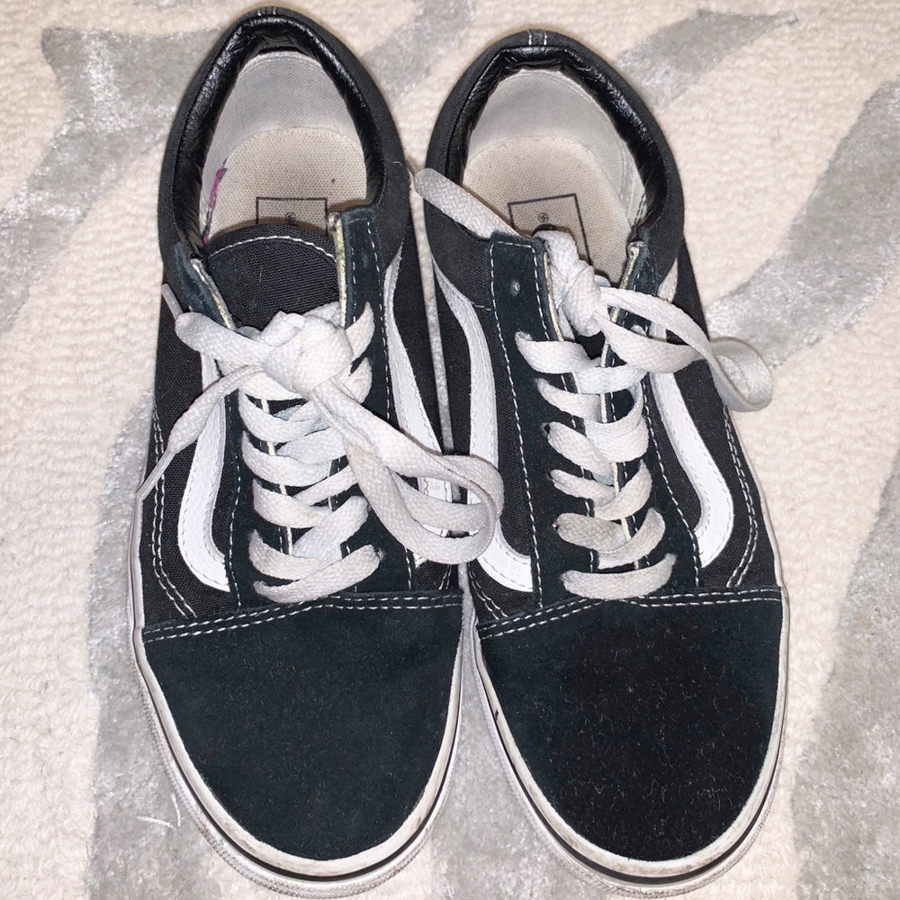 Vans - Picture 2 of 3